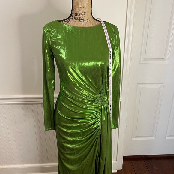 Mac Duggal #27165 size 2 drape bodice long sleeves dress color Apple green - Picture 5 of 11